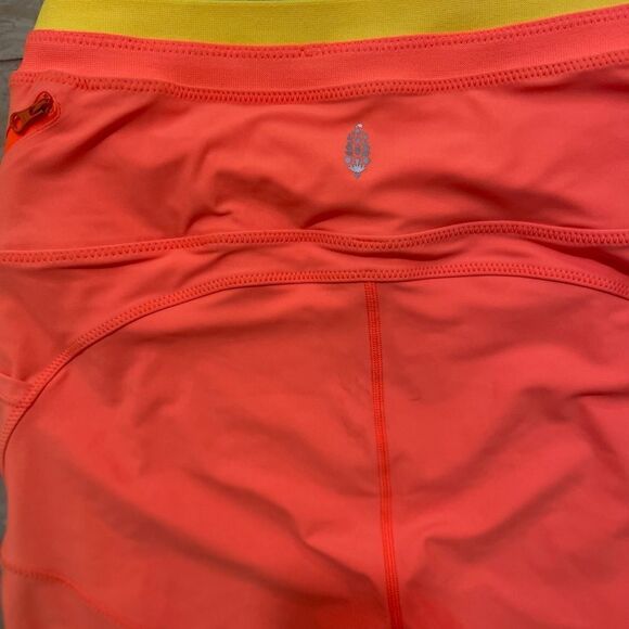 NWOT Free People Movement leggings size M - Picture 7 of 8